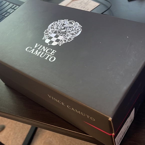 Vince camuto sandals - Picture 5 of 5